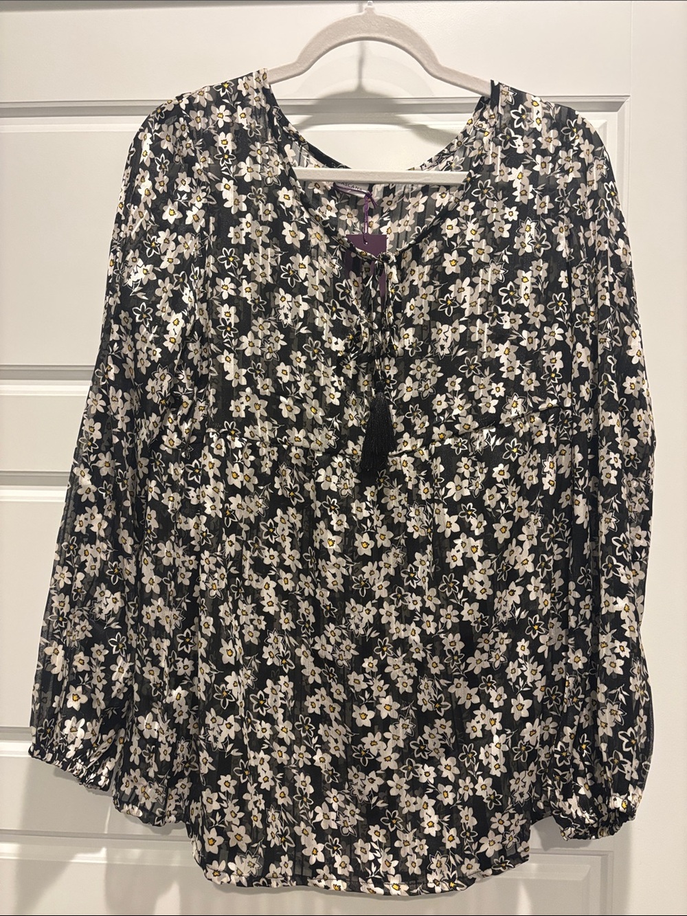 New Lascana Black Floral Tie-Neck Peasant Blouse